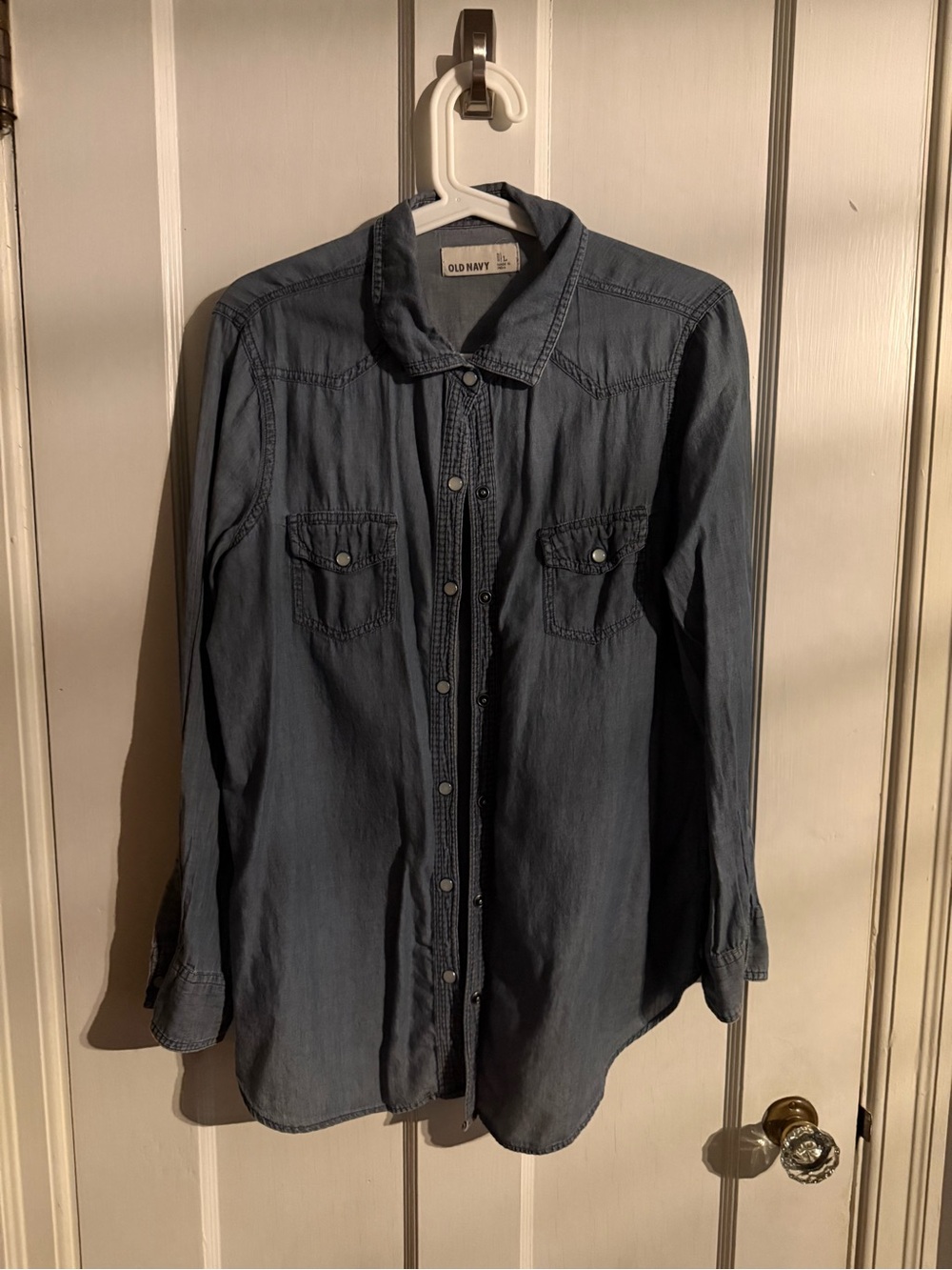 Old Navy Women’s Casual Denim Button-Down Shirt in Blue